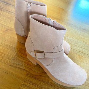 Charlotte Stone Pink Suede Clog Boots